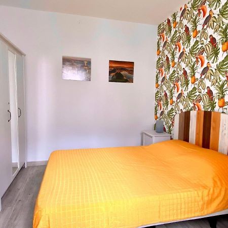 Town House With Patio In Quiet Residential Area 10 Min From Beach توريمولينوس المظهر الخارجي الصورة